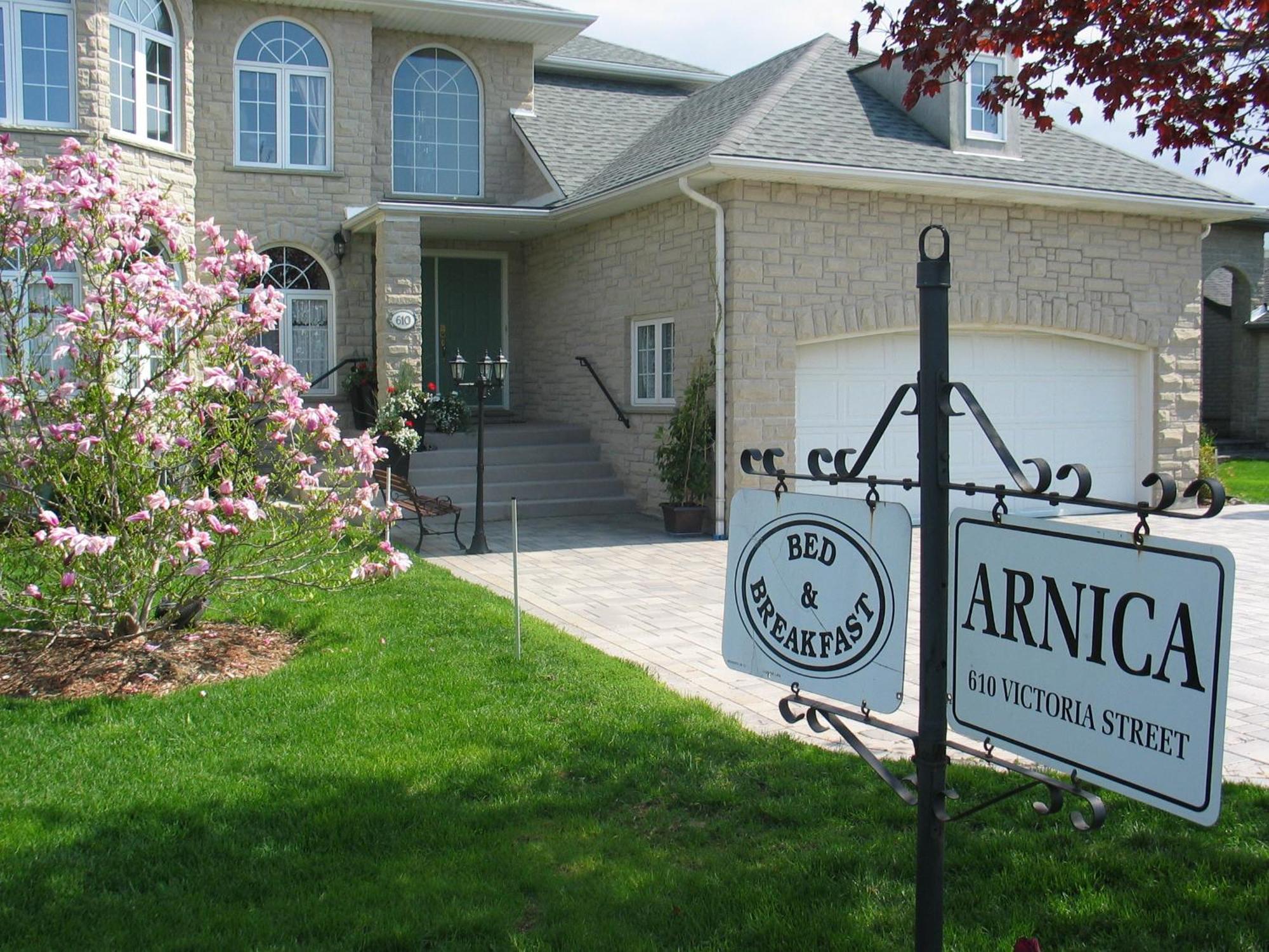 Bed and Breakfast Arnica Bed & Breakfast Niagara-on-the-Lake Pokoj fotografie